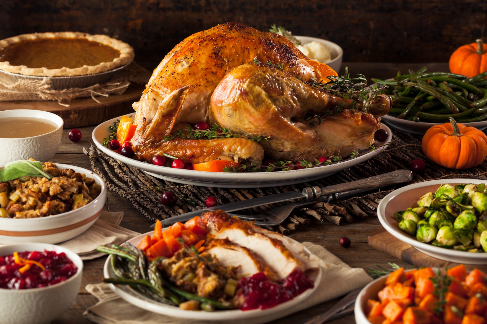 Where to eat thanksgiving dinner in eugene oregon